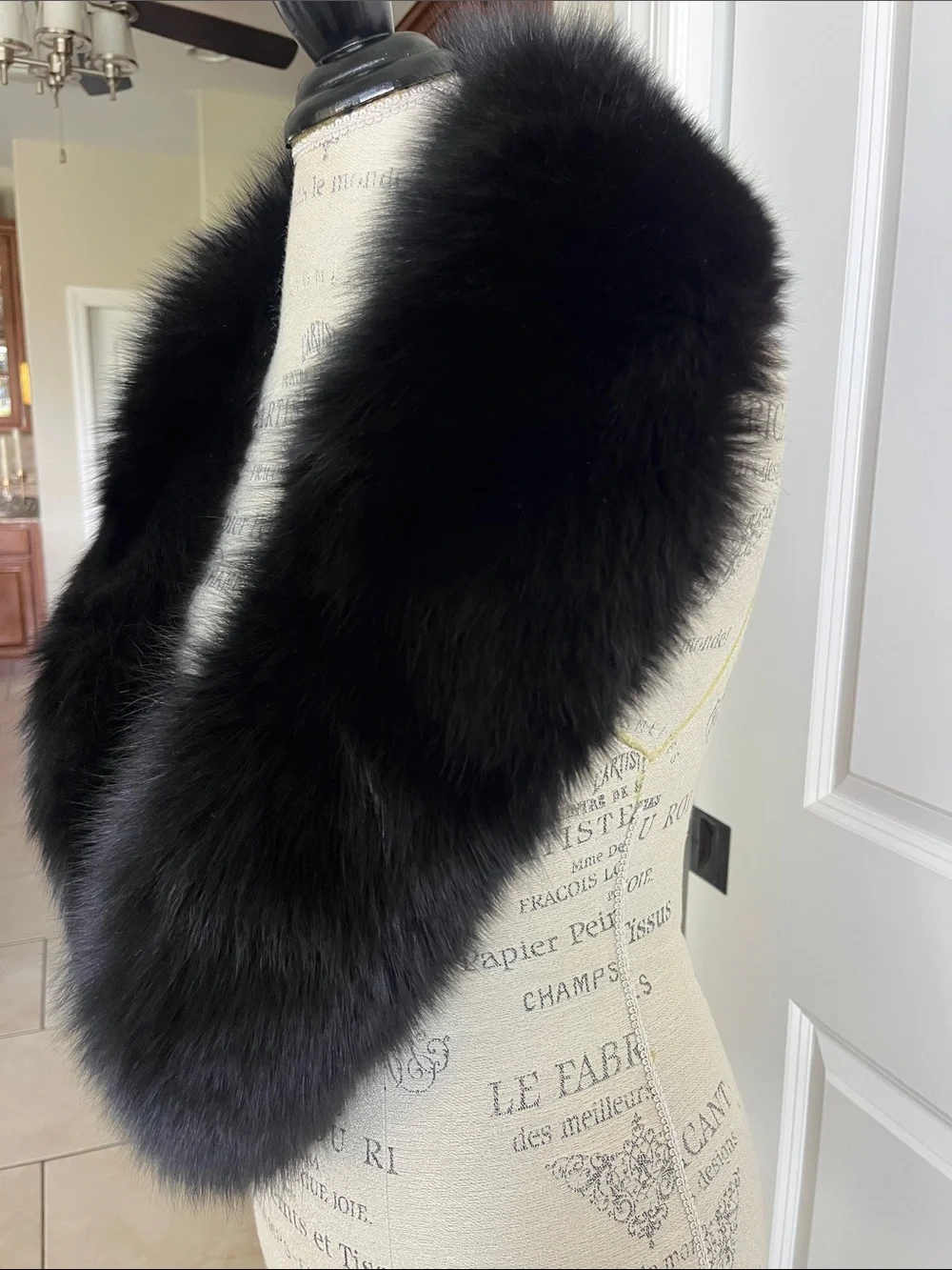 Beautiful black fox  fur collar, scarf shoulder wrap 45